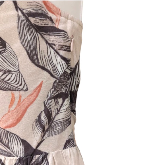 Kendall & Kylie Strapless Smocked Back Leaf Print Romper - Picture 4 of 11